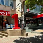 Downtown Boutique * تيرانا