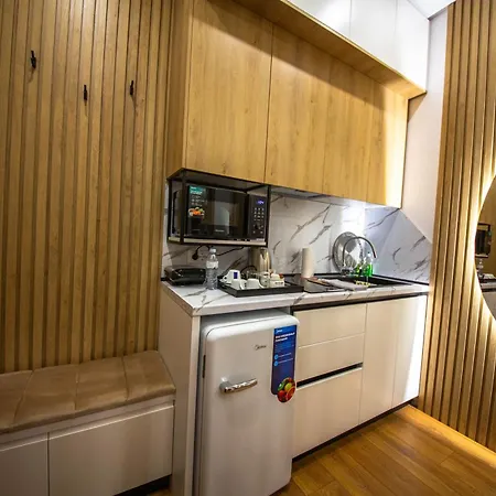 Downtown Boutique Appartement Tirana