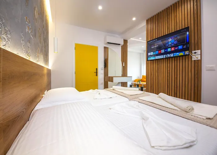 Downtown Boutique Apartment