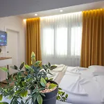 Downtown Boutique Apartment
