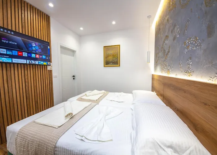 Apartment Downtown Boutique Tirana